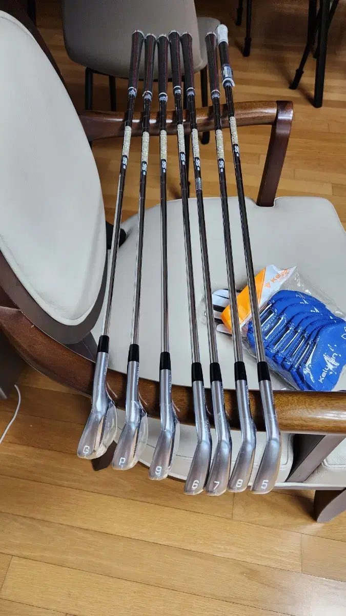 미즈노 jpx 923 forged 5-Sw 8아이언 (뉴다골95)