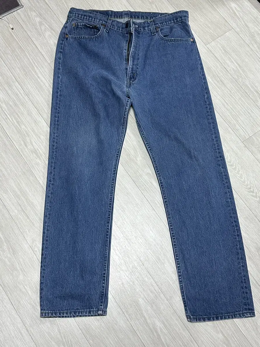 80s Levi's 505-0217 (true to size 36x31)