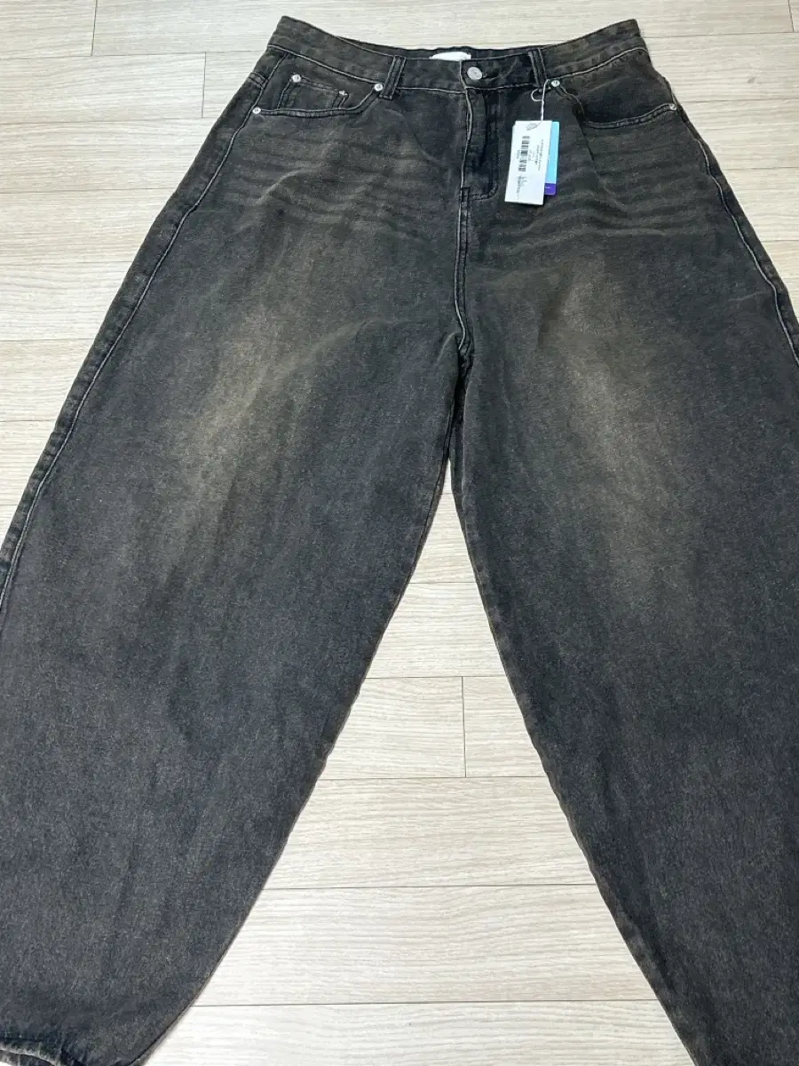 Unshrunken Bulk Fit Washed Denim Pants Pop Up