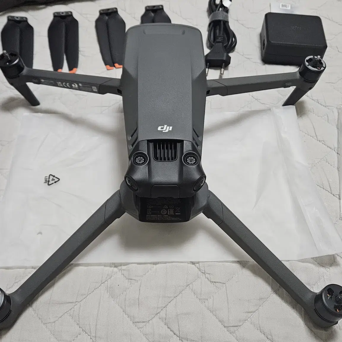 dji 매빅3프로(Mavic3Pro) RC PRO 콤보 양도합니다.