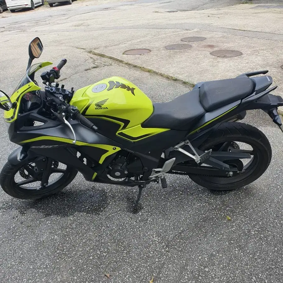 혼다 CBR300R