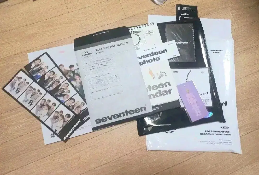 seventeen2022Seasons Greetings Cheap!