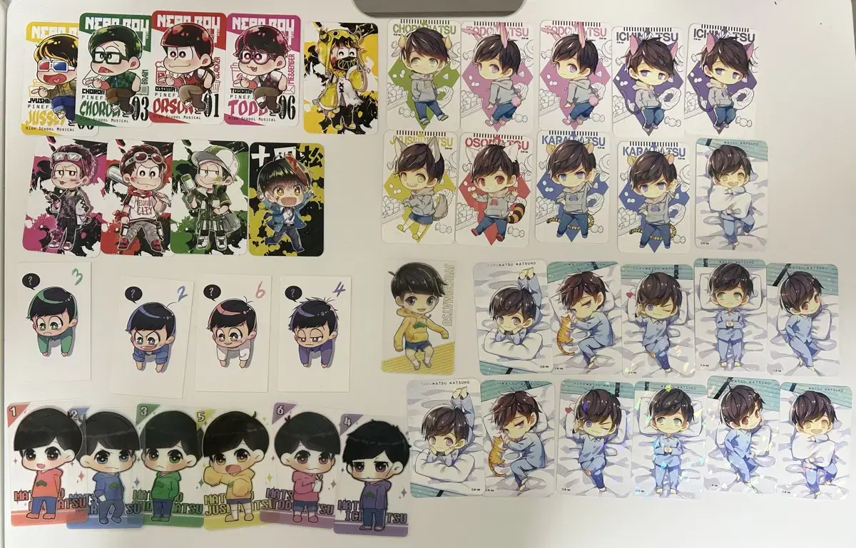 Bulk photos1~7) Osomatsu statue photocard poster Kardtec sticker