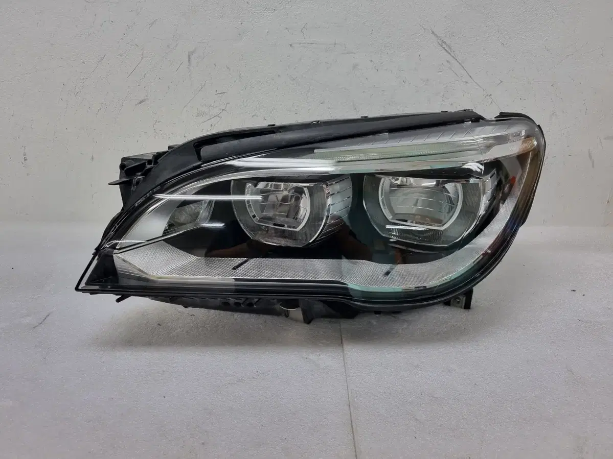 BMW 7시리즈 F01 F02 어댑티브 LED 헤드라이트 전조등 운전석