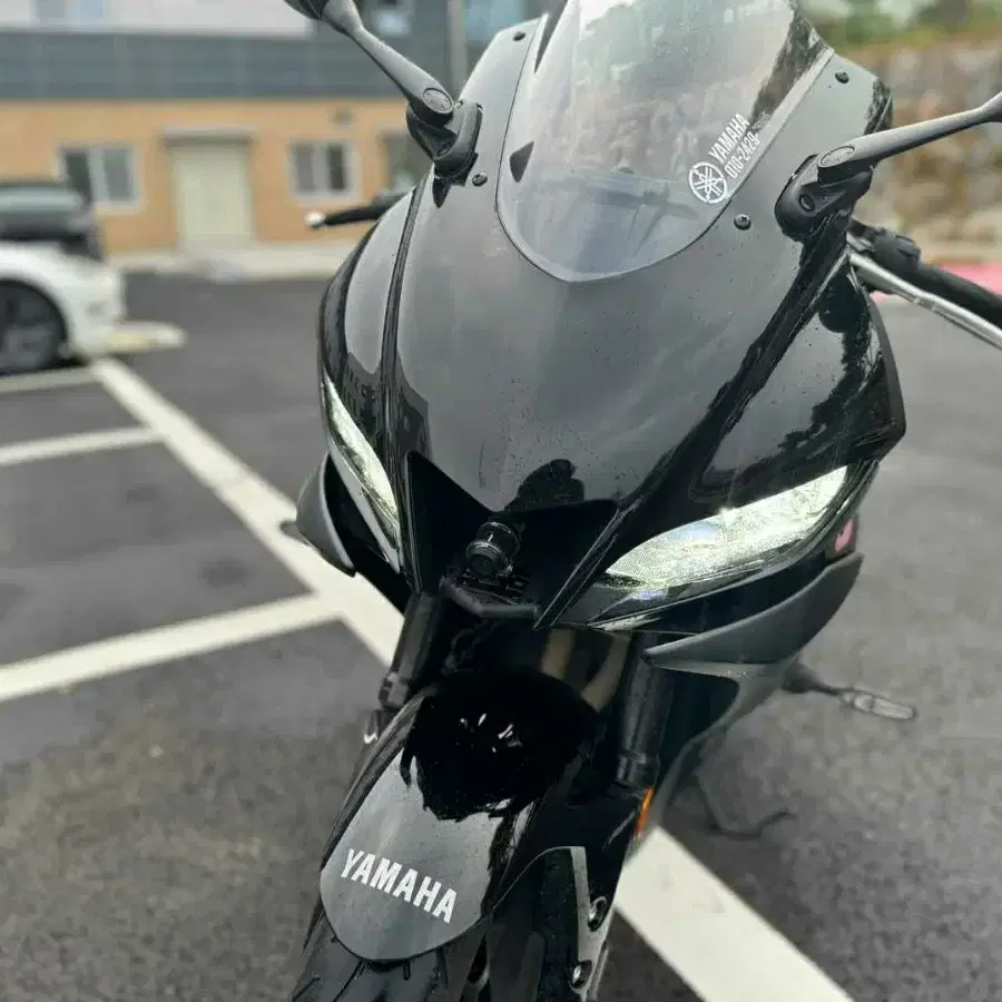 야마하 yzf r3 23년식 1인신조 판매합니다