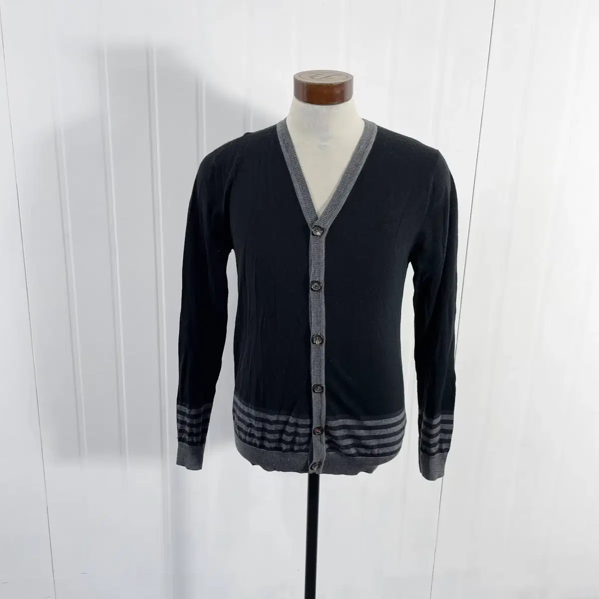 D1 Moschino Knit Cardigan Size 100