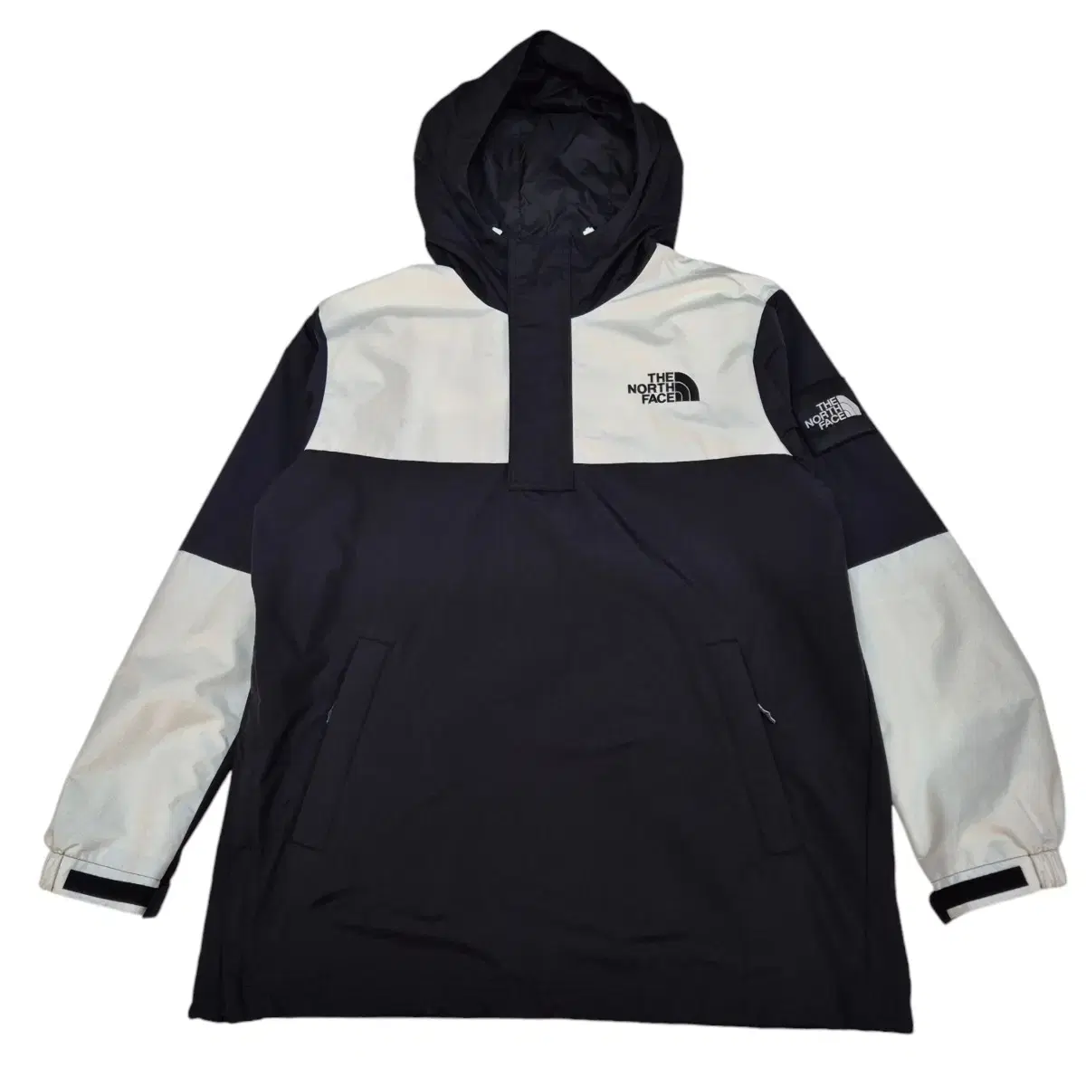 95) The North Face White Belle Dalton Anorak