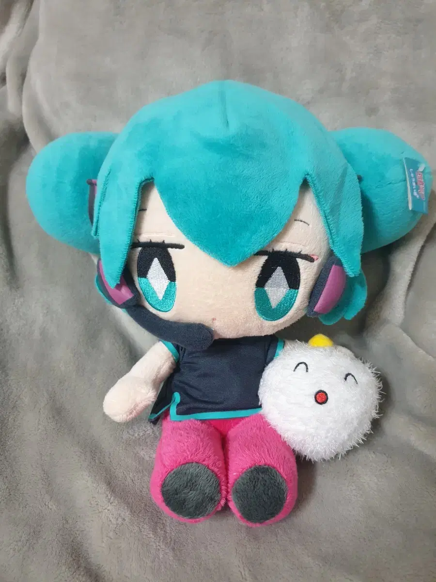 MikushuMaigun Collaboration Nui ClassicsMikumi Girl