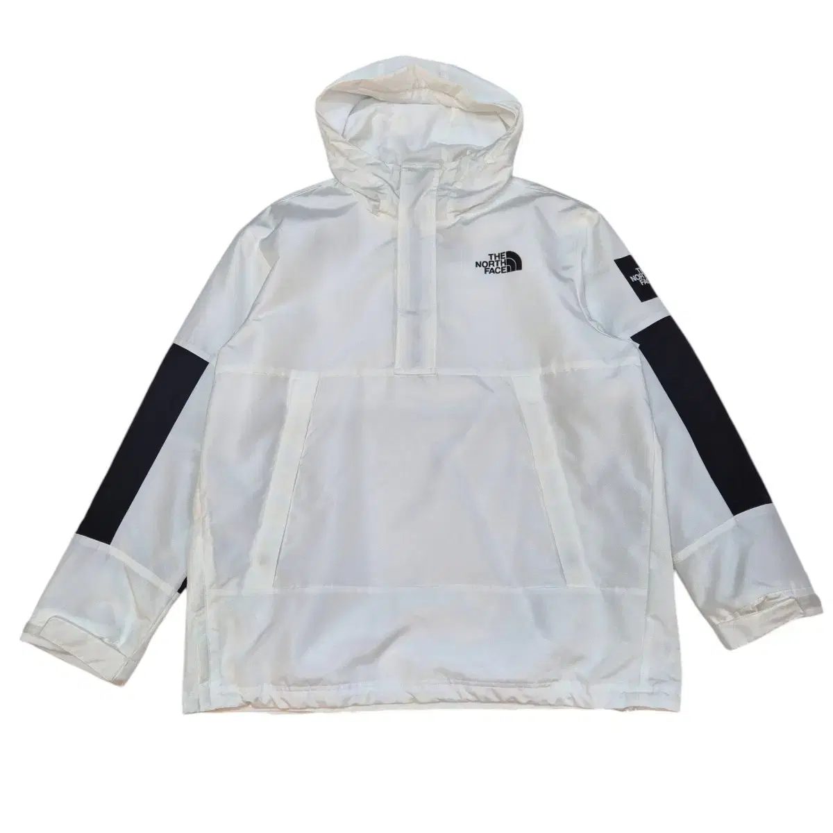 105) The North Face White Belle Dalton Anorak