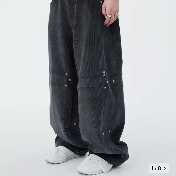 [M] 이에이 Hybrid over pants charcoal