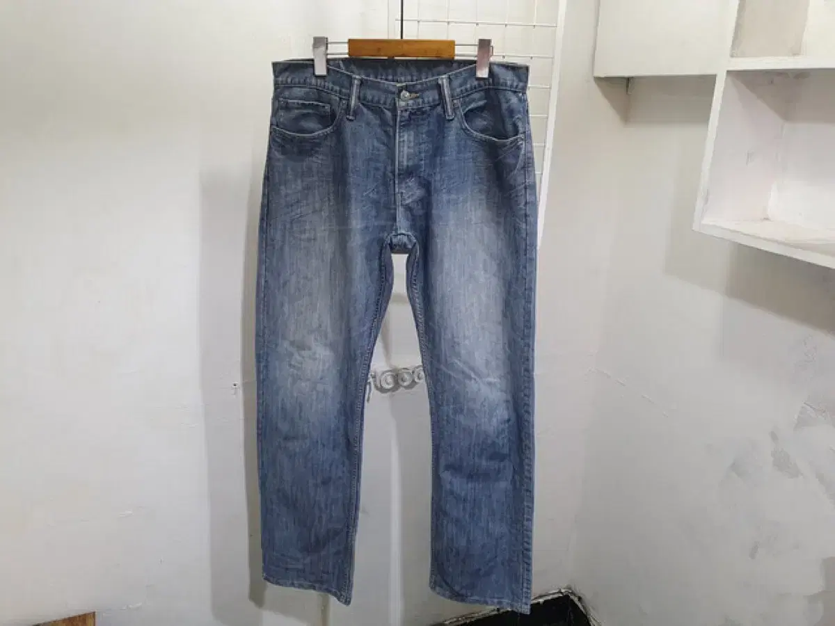 Levi's 514 Jeans (W34 L32) #157B