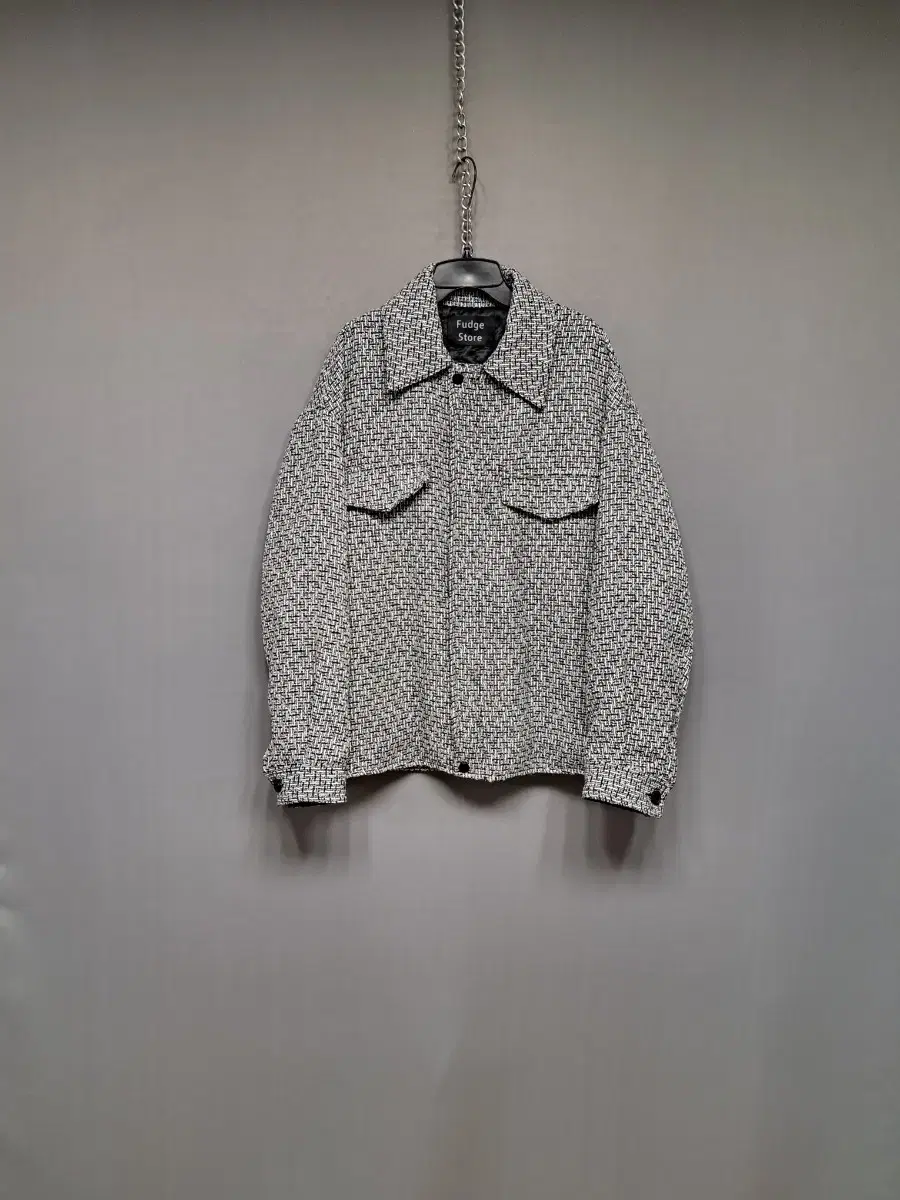 Fuzzy Store Loose-Fit Tweed Jumper