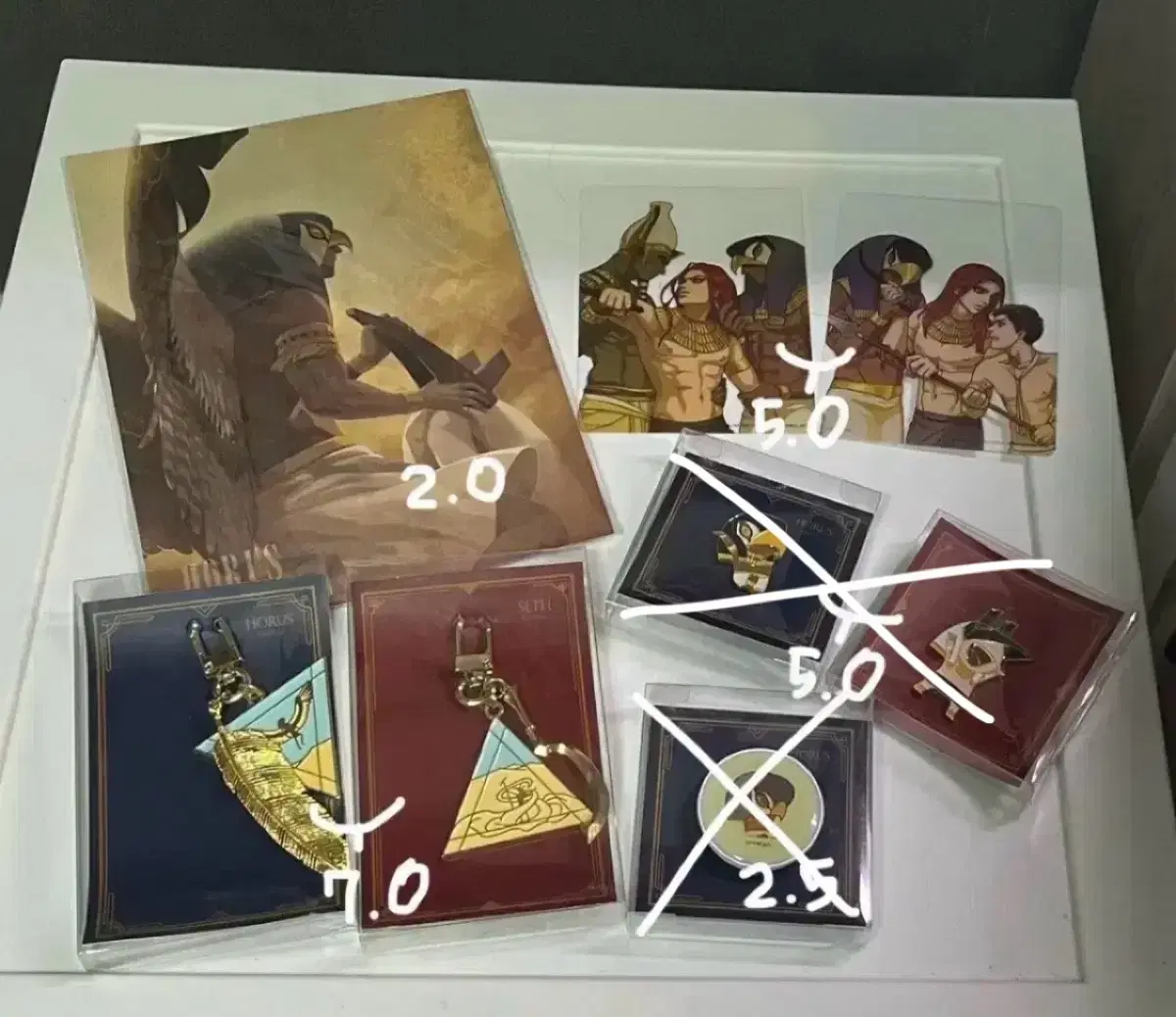 Ennead Merchandise Set Horus Anubis Osiris kard keyring Badge