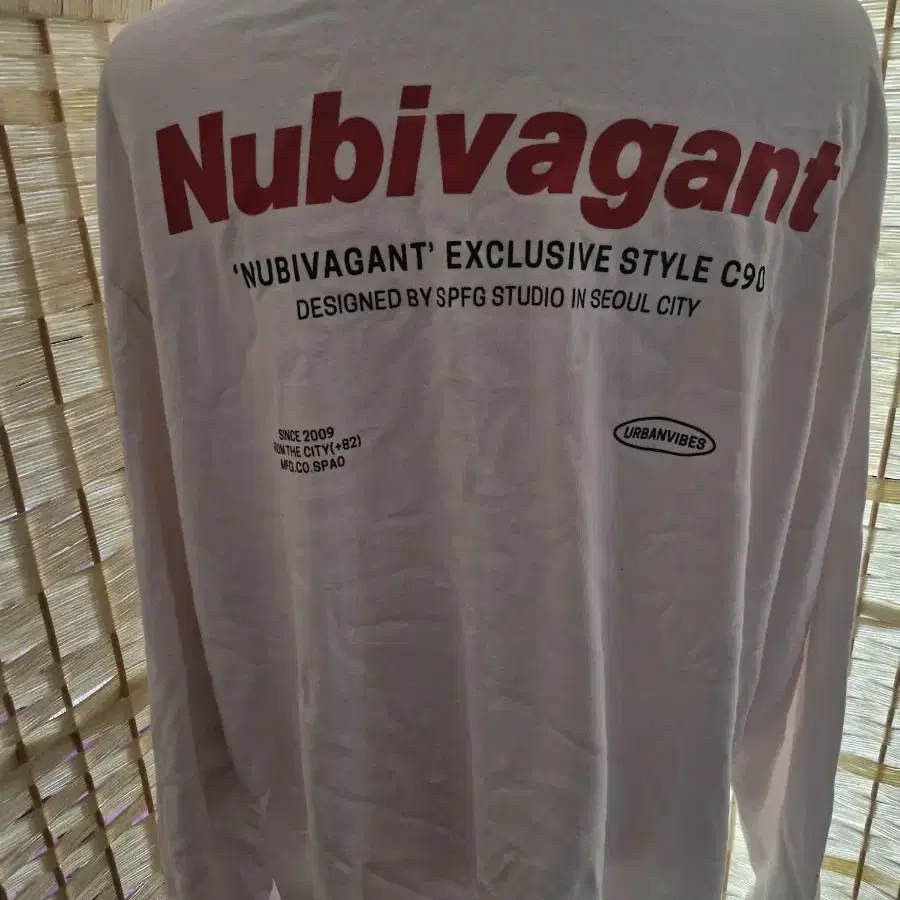 NUBIVAGANT 긴팔 티셔츠