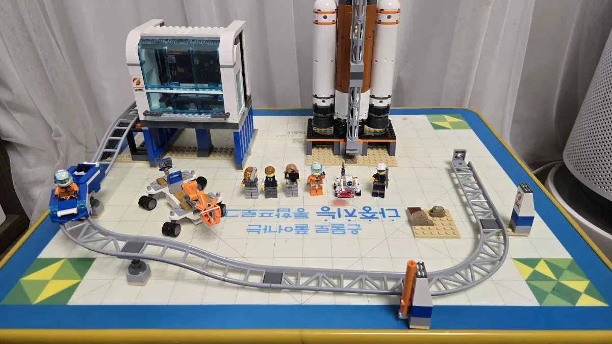 LEGO City Space Rocket and Launch Control Station 60228