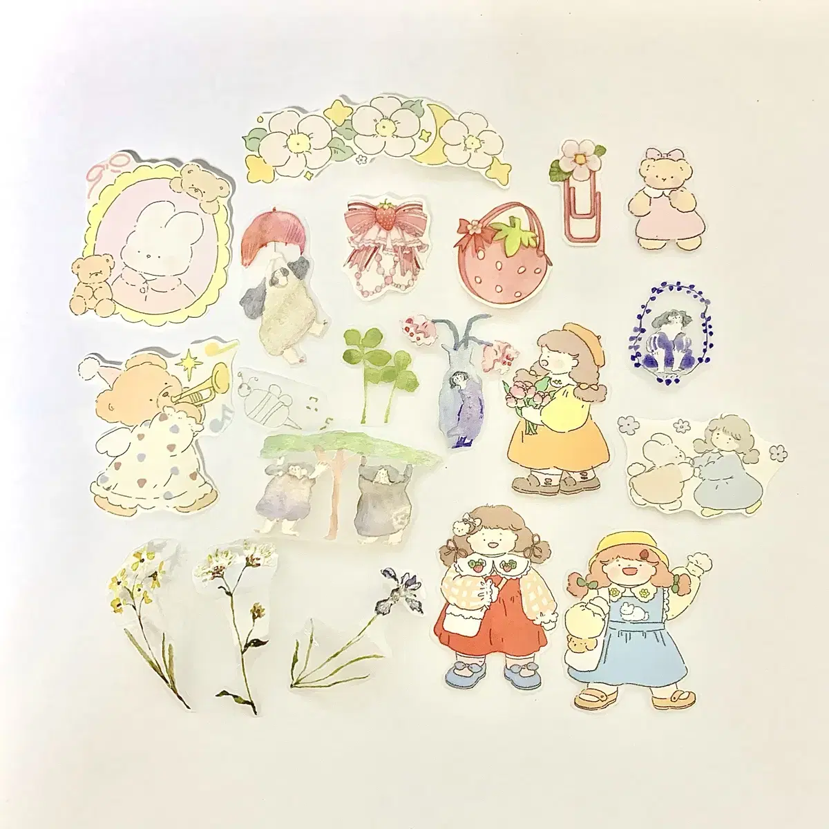 Overseas,Taobao random mate cut sell PET(Haha dey,Molinta,Alice's tea party etc)