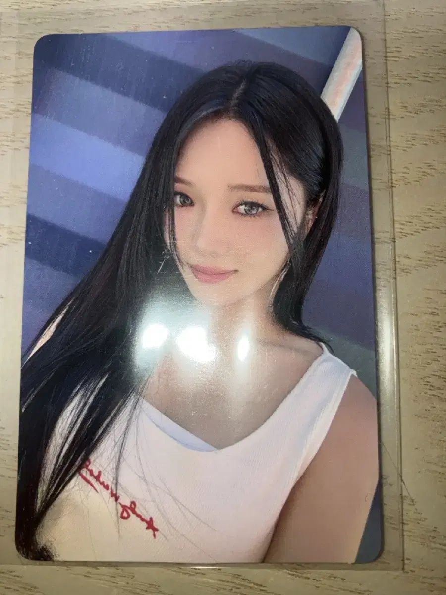 Fromis 9 roh jisun for selling photo cards