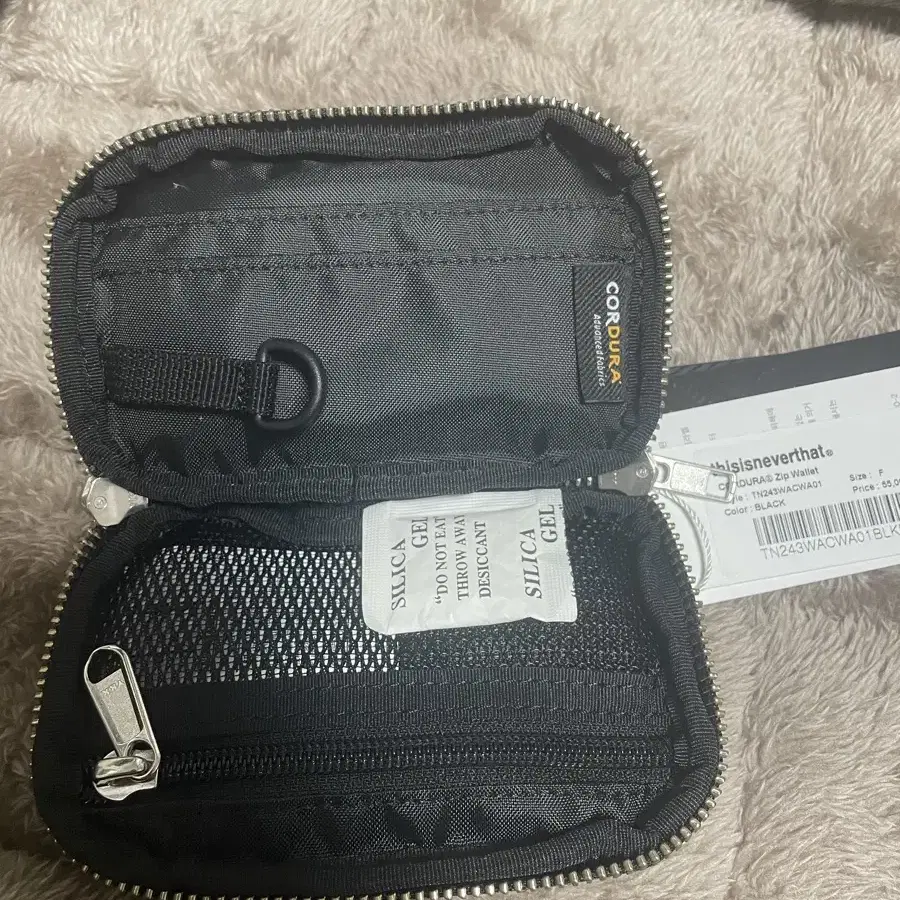 디스이즈네버댓 지갑(CORDURA ZIP Wallet black)