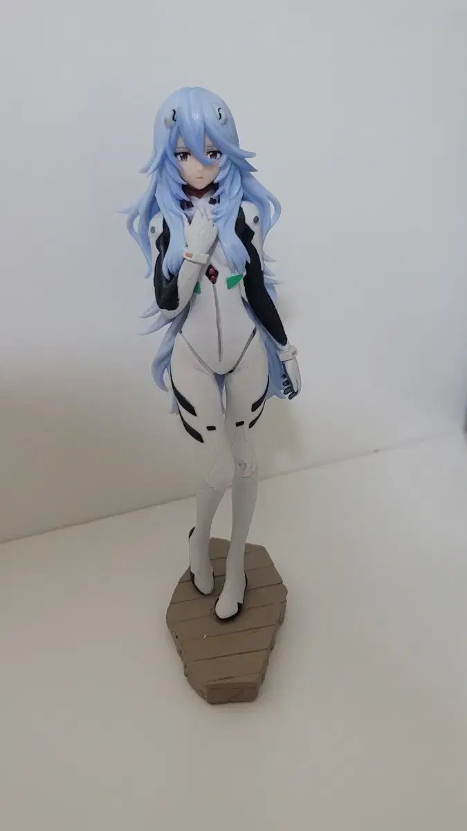 Ayanami lay Long-haired Gacha Figure