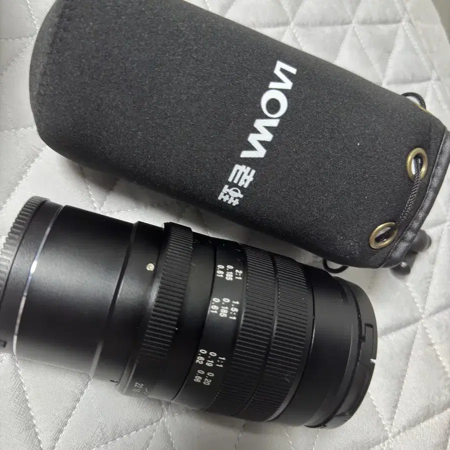 Laowa 라오와 60mm f/2.8 2X 곤충 접사 매크로 렌즈