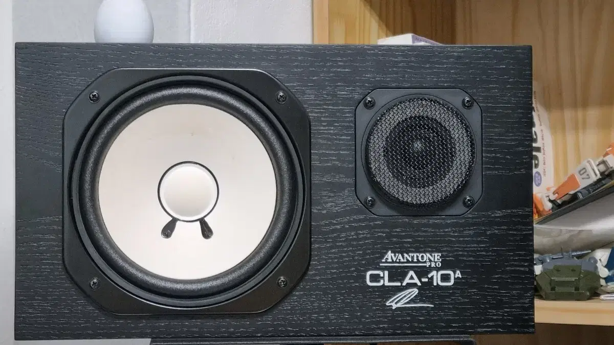 Avantone CLA-10A