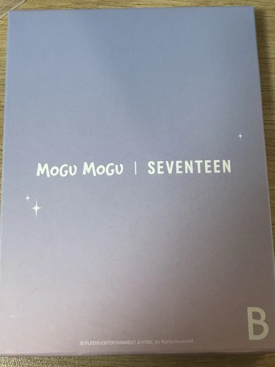 세븐틴 모구모구 퍼포팀 B버전 판매합니다!