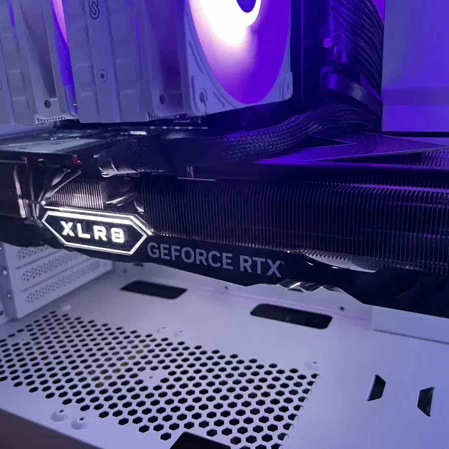 급처분)RTX 4070ti 그래픽카드 (올초 구매)