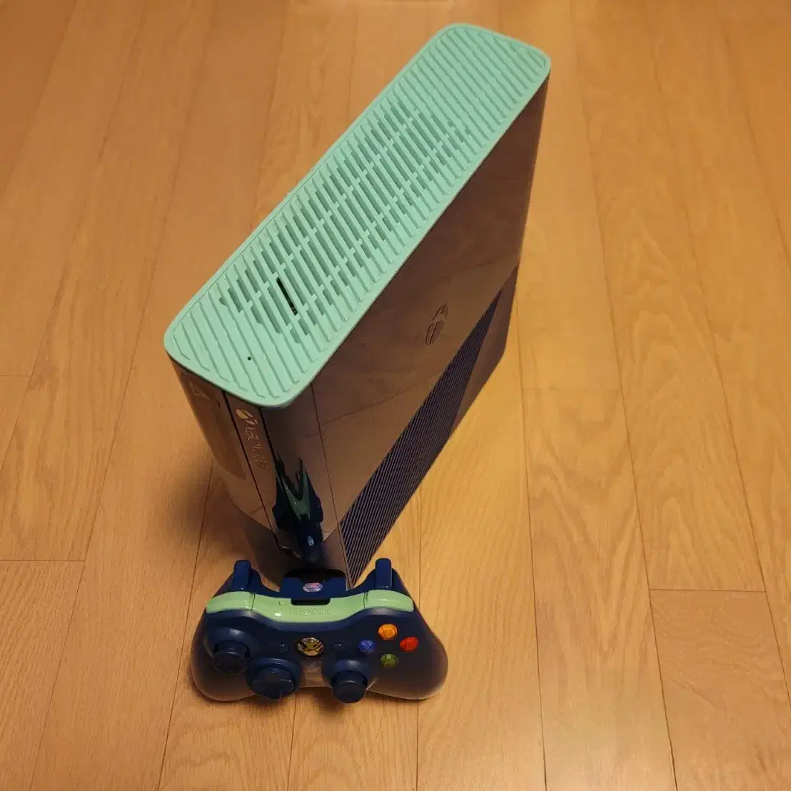 xbox360E 블루에디션 정발