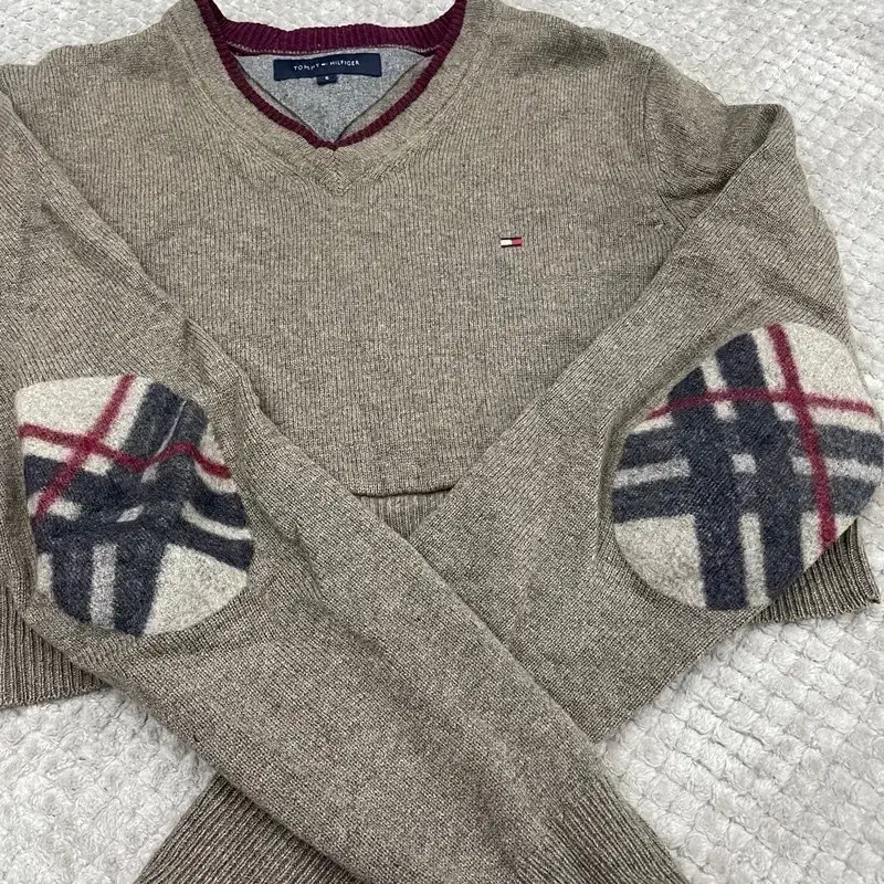 TOMMY HILFIGER 타미 니트 크롭 리메이크