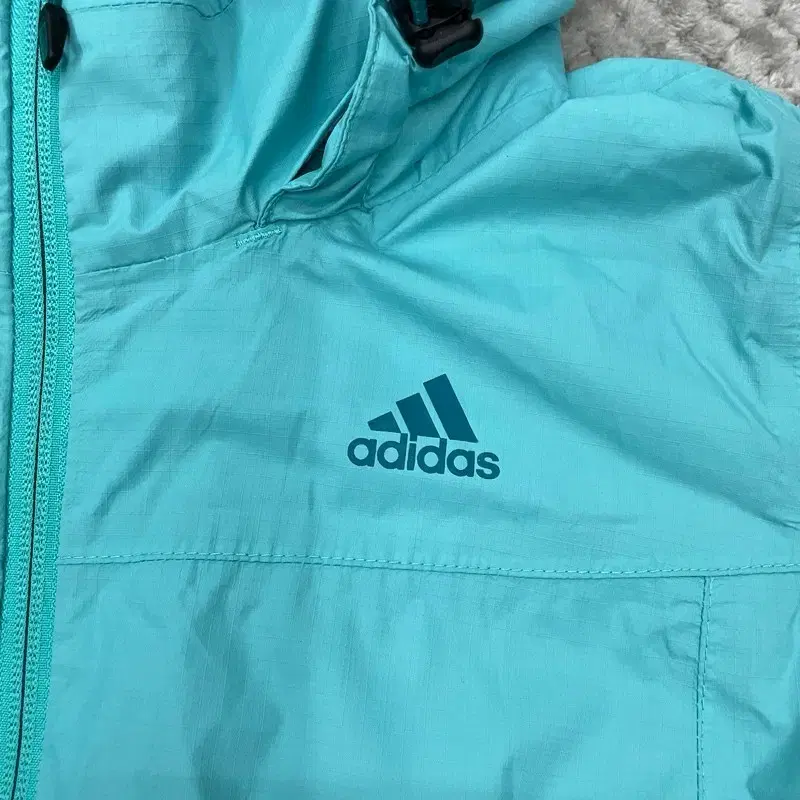 W HT ADIDAS JACKETS 아디다스 고프코어 자켓