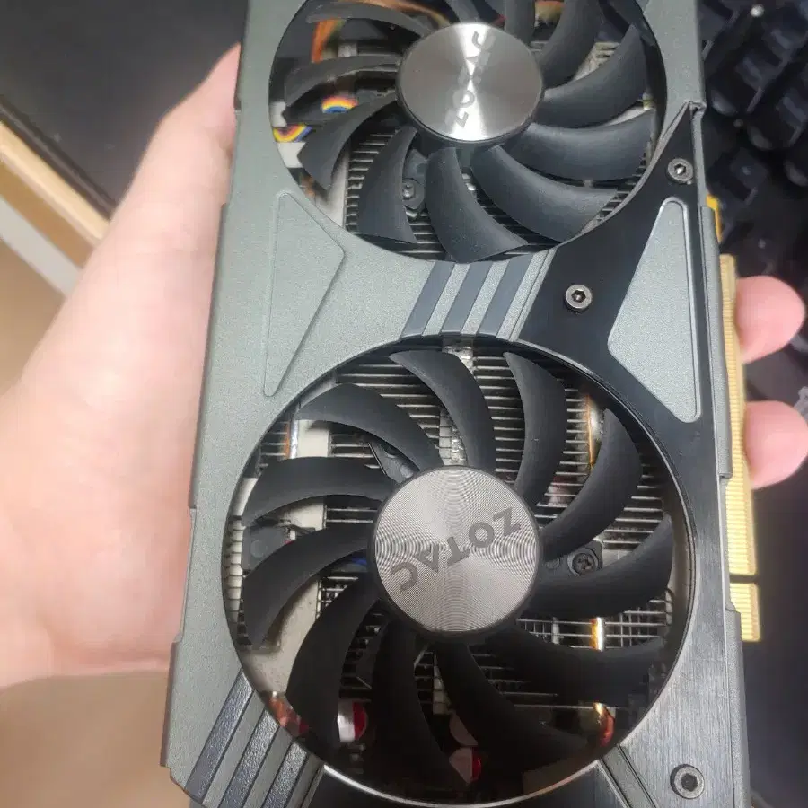 지포스 gtx 1060 3g 박스있음. 중고