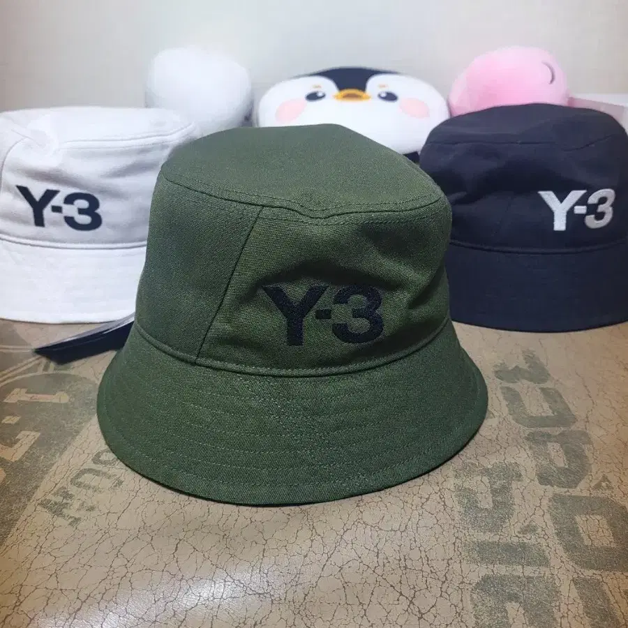 Y-3 버킷햇