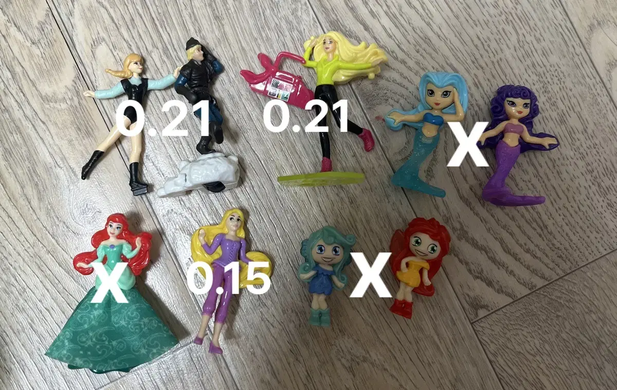 Kinderjoy Figures