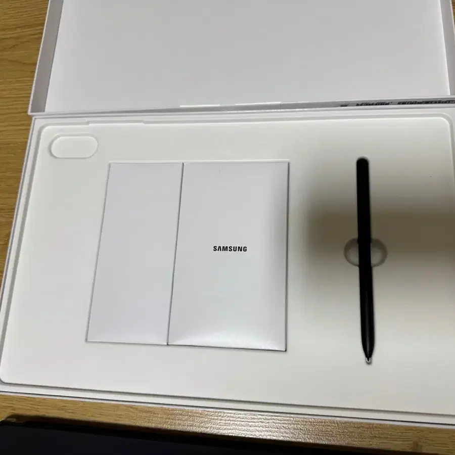 갤럭시탭 S9 울트라 256GB 자급제 5G S급 풀박스+악세서리