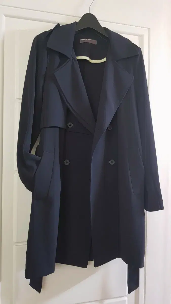 Navy flap double trench coat