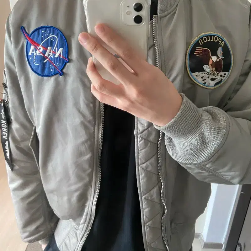 알파인더스트리 ma1 건메탈(희귀) size XL 판매합니다