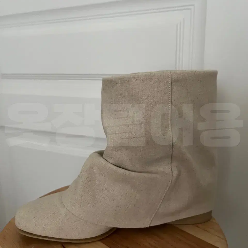 택포)쓰리투에이티 linen wrinkle boots (240)