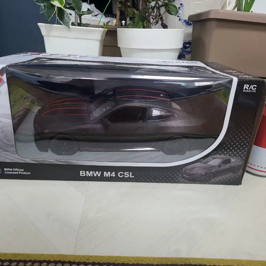 (새제품)RC카.무선조정.1/16 BMW M4 CSL