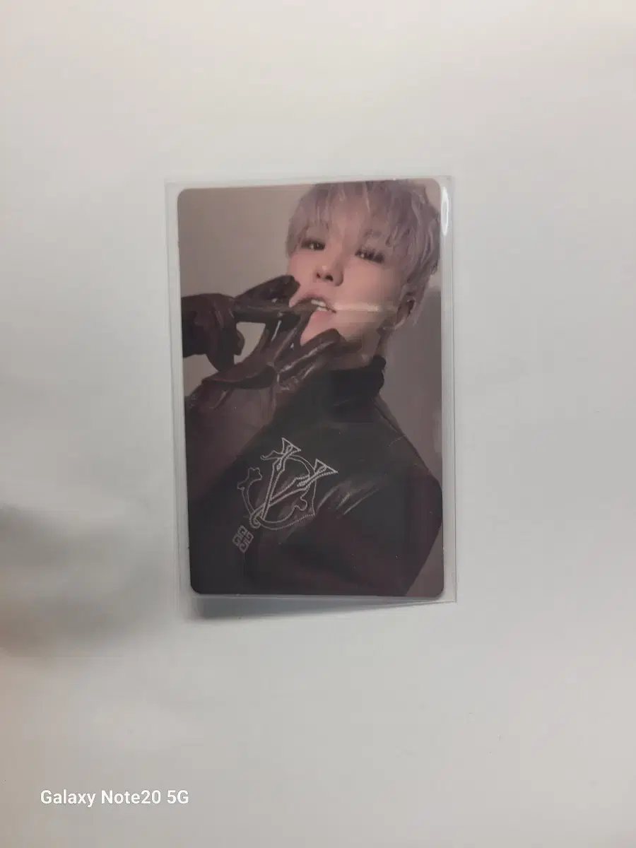 17 IS RIGHT HERE weverse luckydraw hoshi