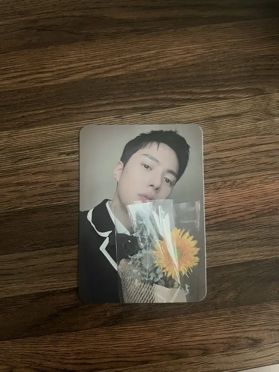 Monsta x minhyuk fanmeeting Photocard