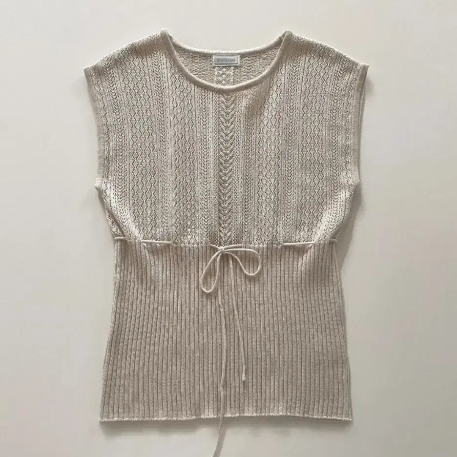 쉬이즈큐트 Summer Knit top Greige