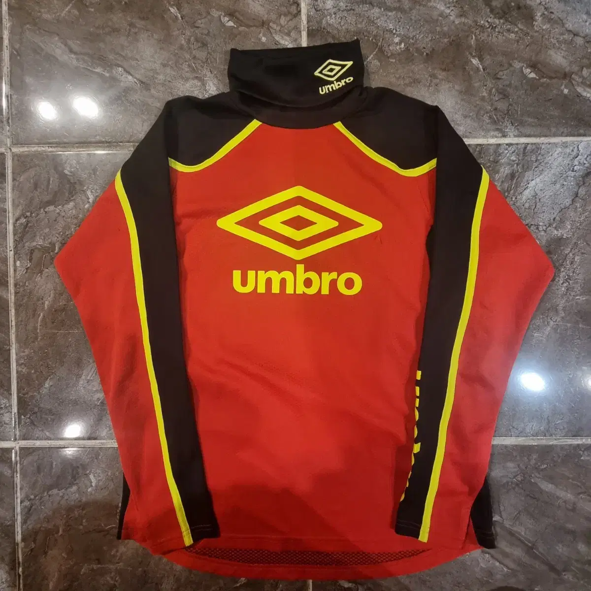 umbro 웜업 만원샵