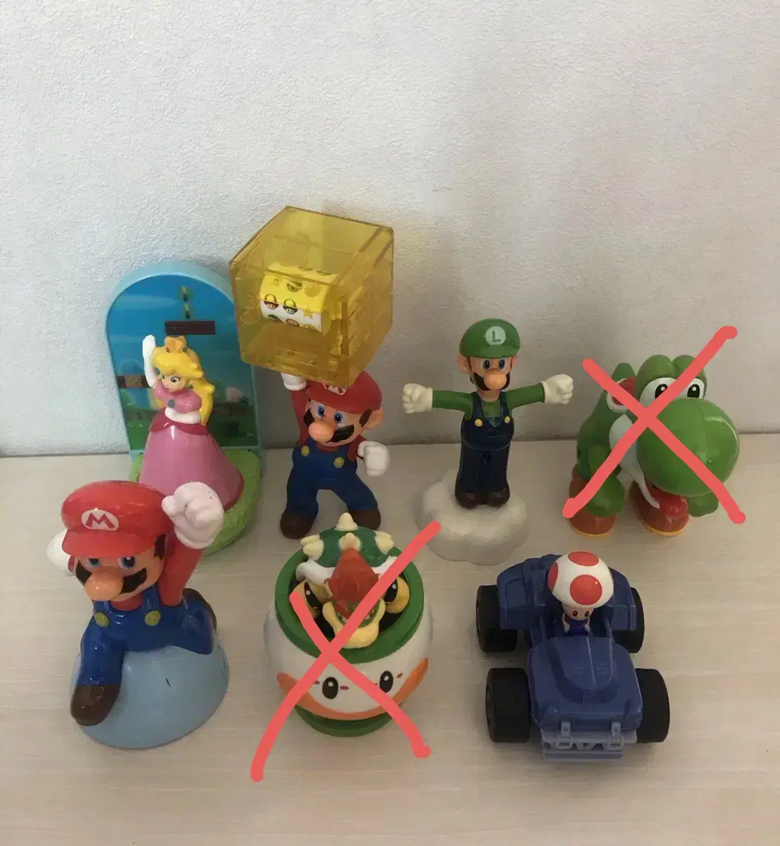 Classic Mario Happy Meal Figures