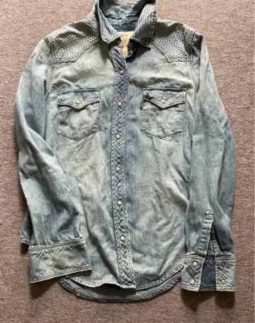 levis 빈티지 가공 데님 셔츠 자수
