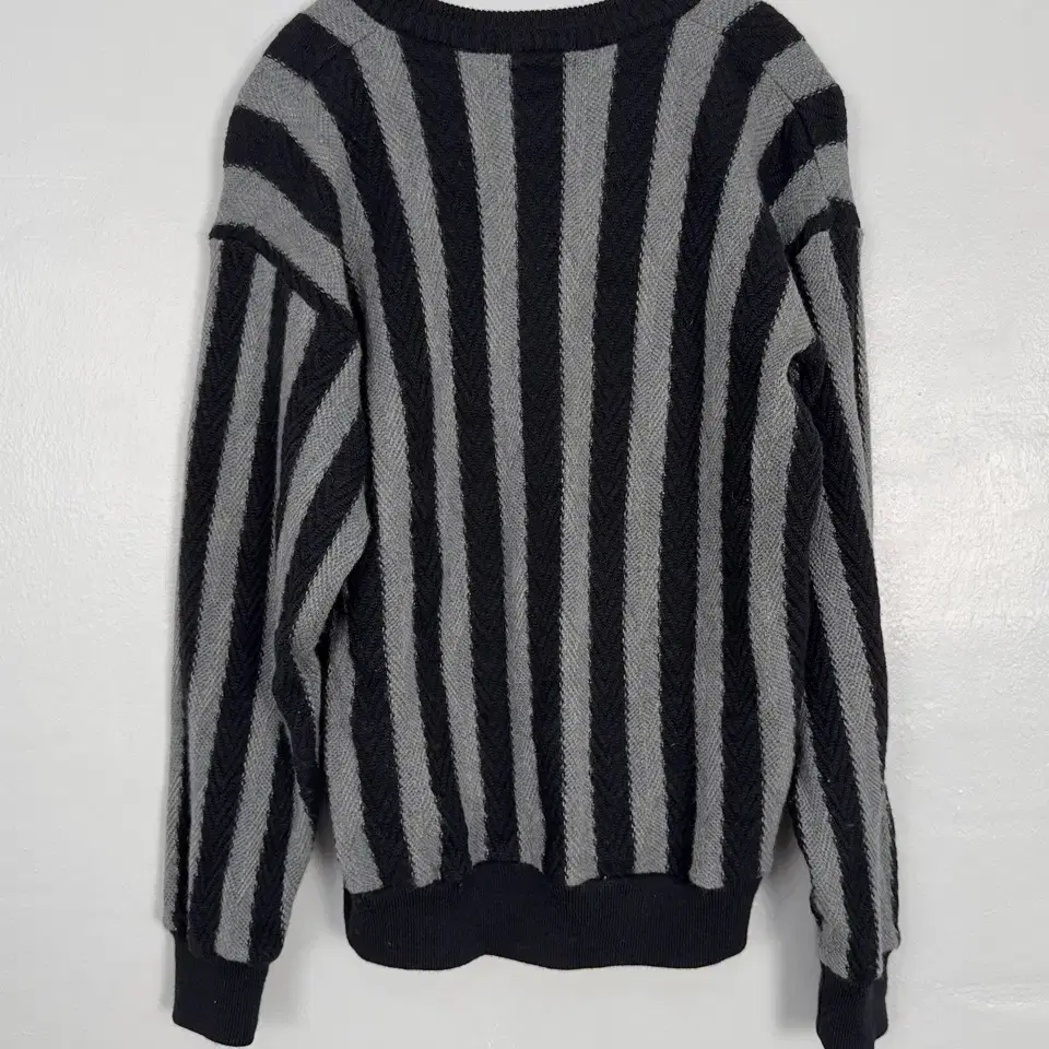 vintage striped v-neck sweater