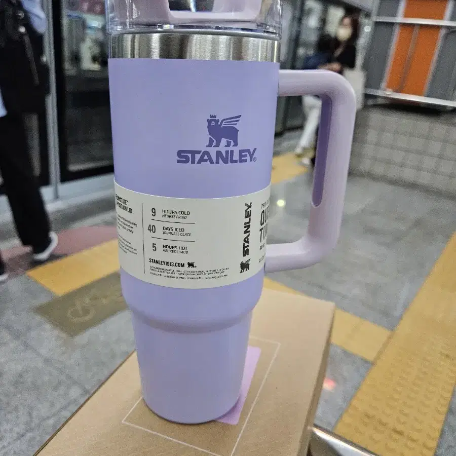 스탠리 flowstate tumbler 30oz 판매합니다! (정가 89