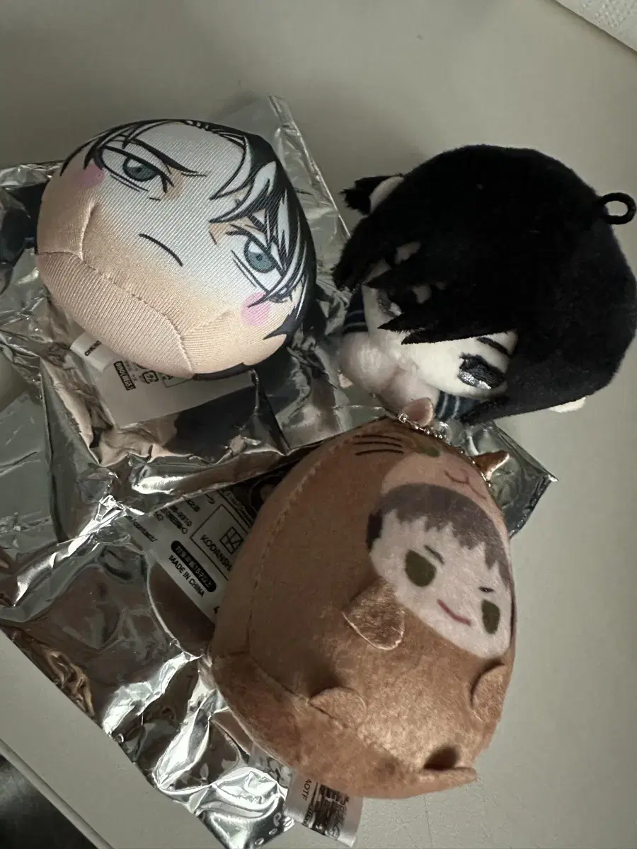 Attack on Titan Levi Mochi Jean Tenorinz Mikasa Hugqyara