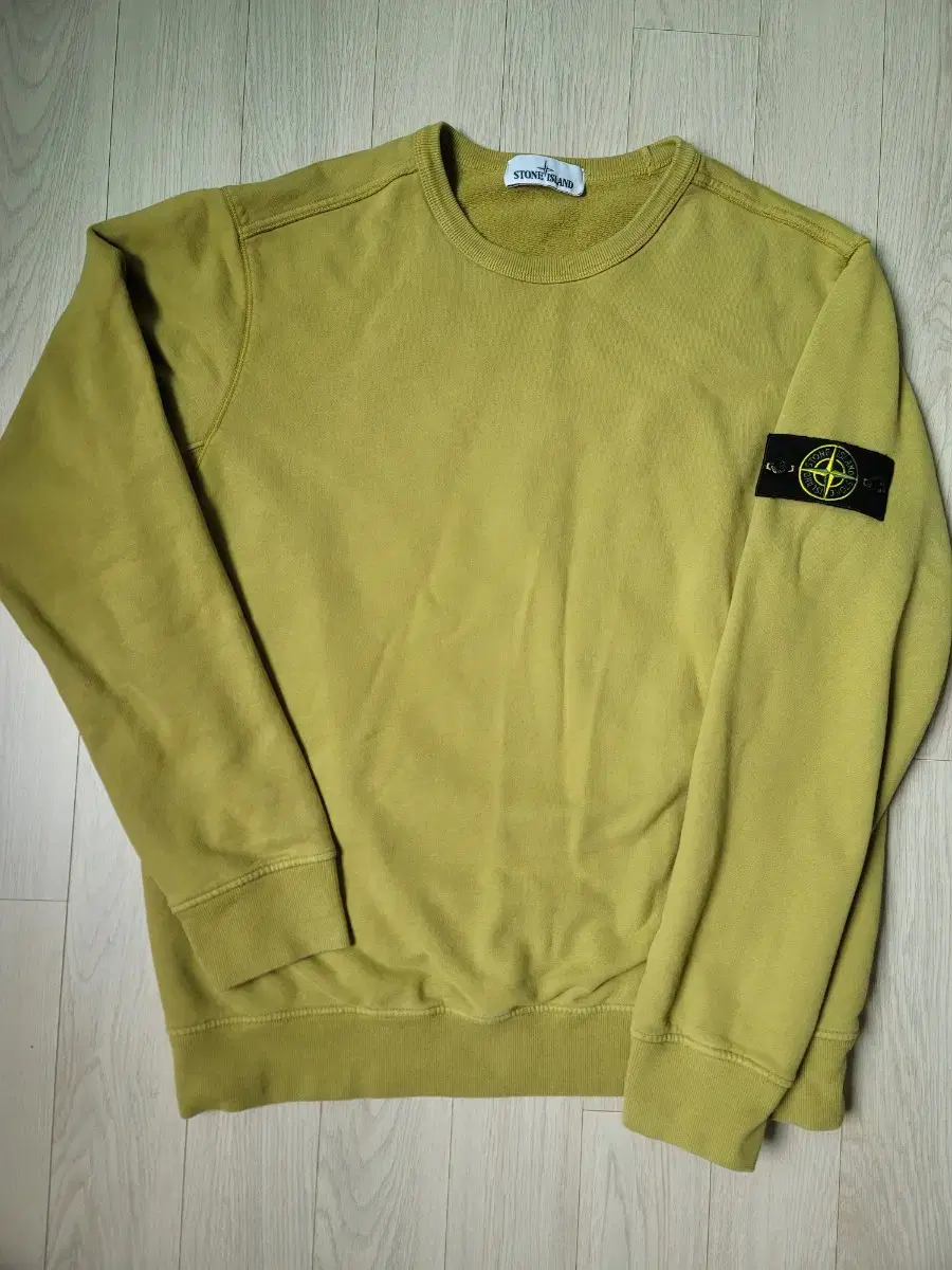 [XL] Stone Island 19FW Man-to-Man Mustard Color