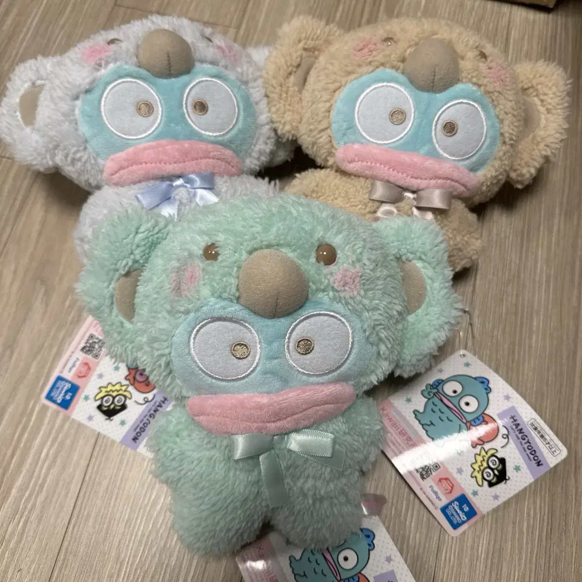 San Rio Han Gyodong Koala Mascot doll Mint Beige White Set