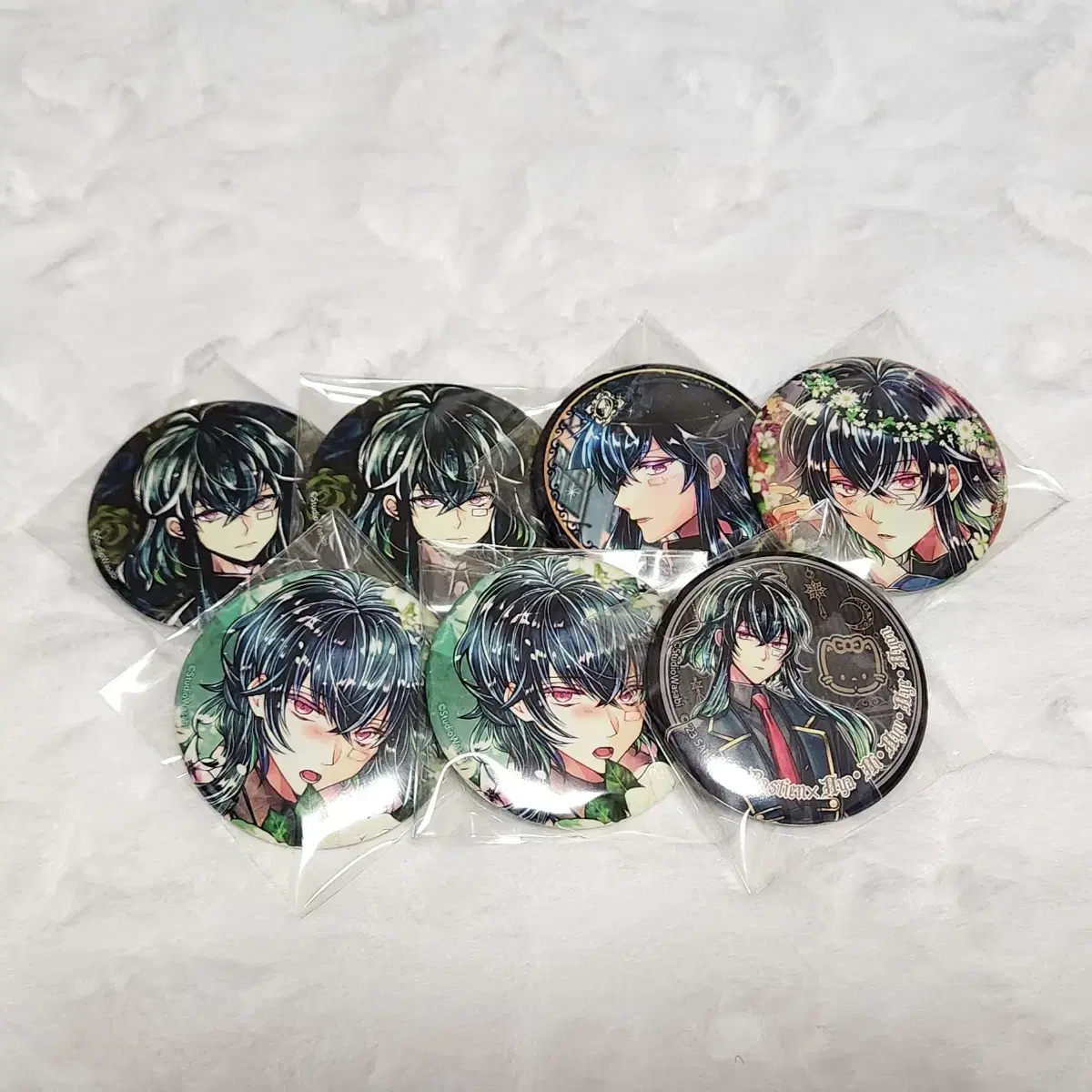 Akuneko Demon Butler and Black Cat Bastien Can Badge acrylic Sell Badges